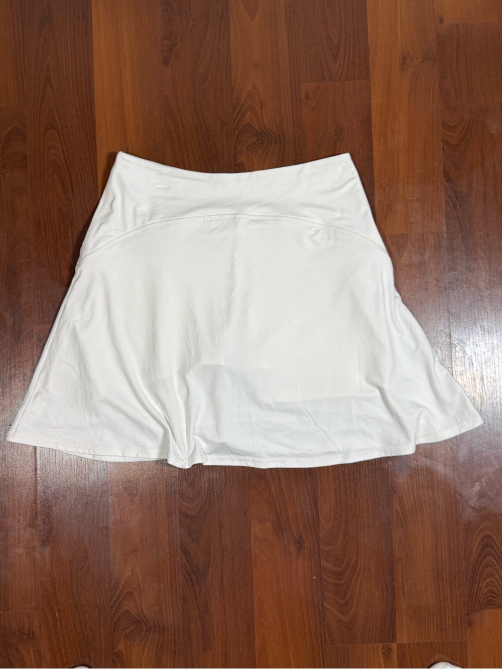 Soybu White Performance skort. So cute and butter soft 🧡🧡
